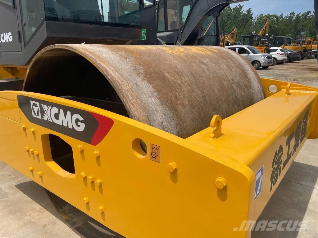 XCMG XS 223 J Walce jednobębnowe