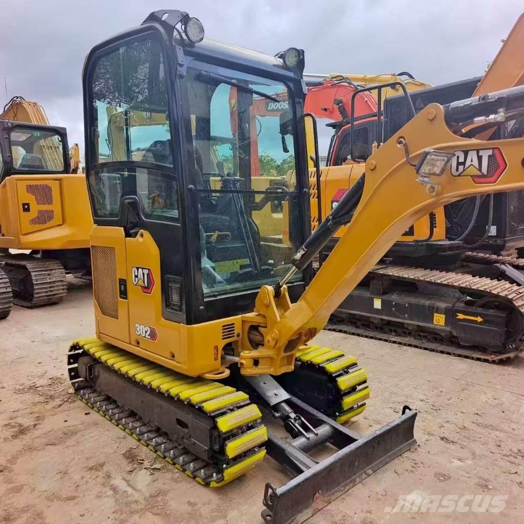 CAT 302 CR Minikoparki