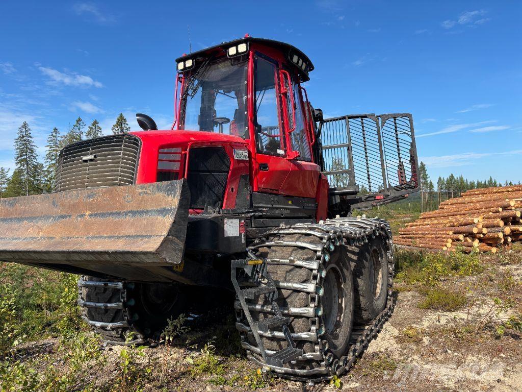 Komatsu 895 Forwardery