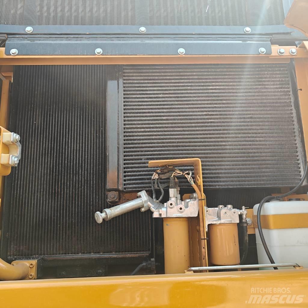 CAT 336D Koparki gąsienicowe