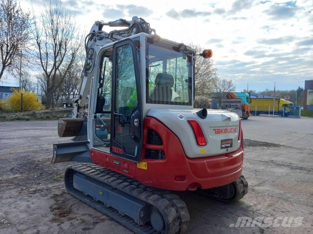 Takeuchi TB 370 CV Midikoparki  7t - 12t