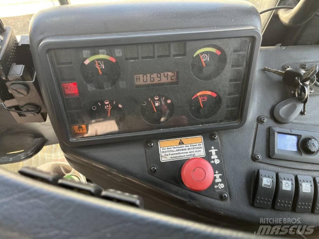 Hyster H25XM-12 Wozy do składowania i transportu kontenerów