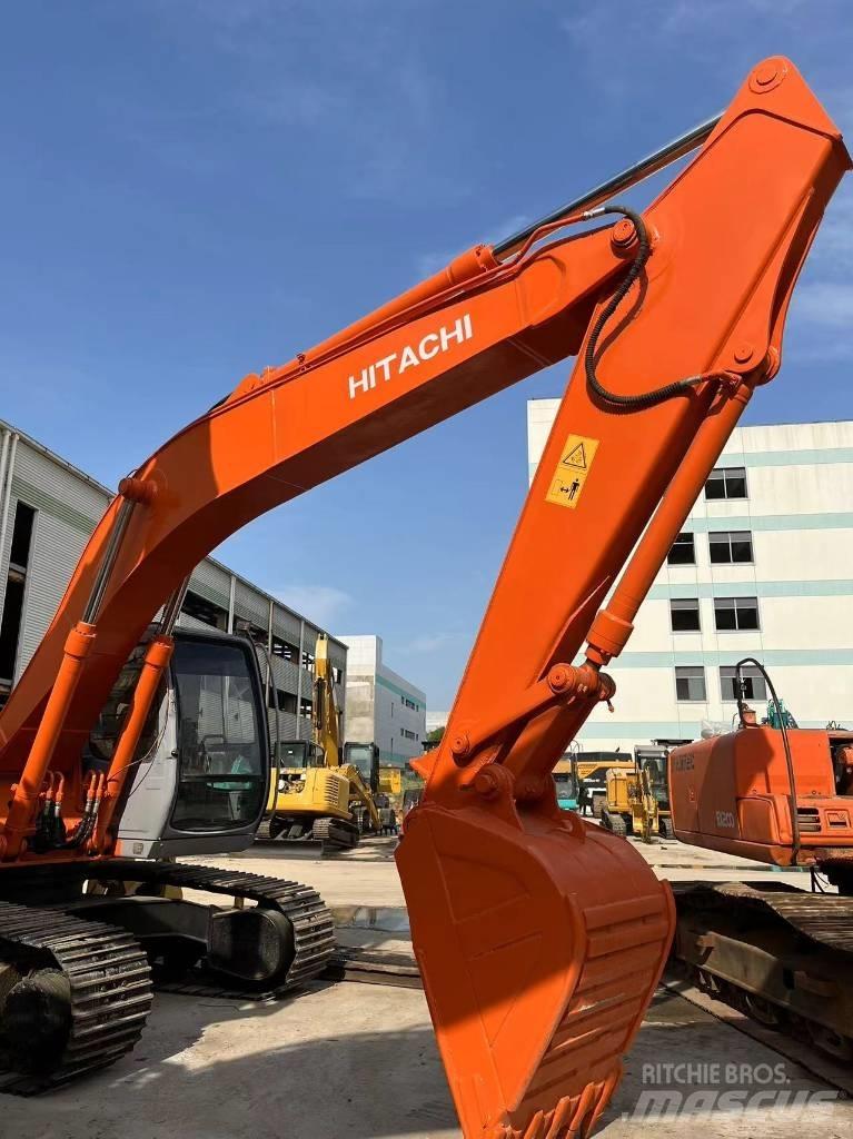 Hitachi EX 200 Koparki gąsienicowe