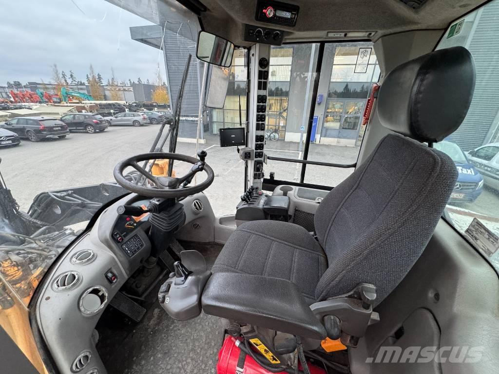 Volvo L 120 F Ładowarki kołowe