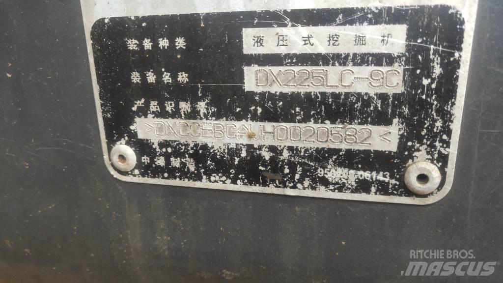 Doosan DX225LC-9C Koparki gąsienicowe