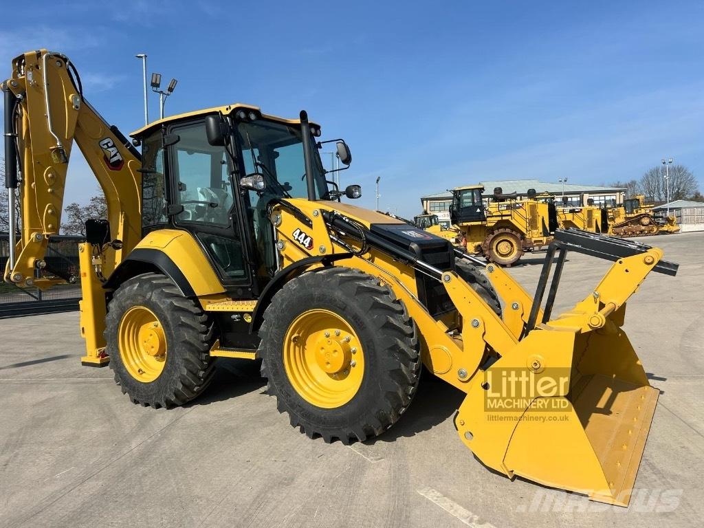 CAT 444 Koparko-ładowarki