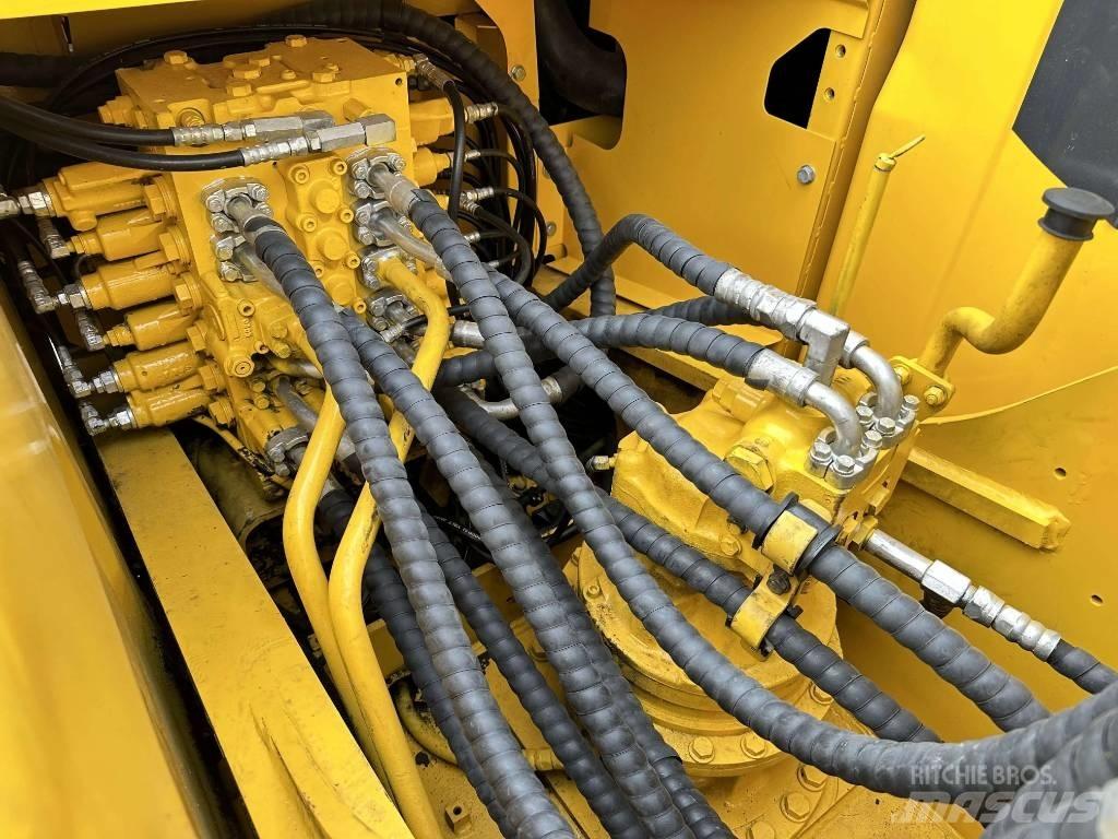 Komatsu PC200-8 Koparki gąsienicowe