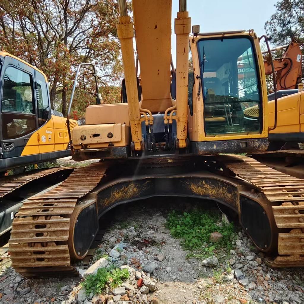 Hyundai Robex 305 LC Koparki gąsienicowe