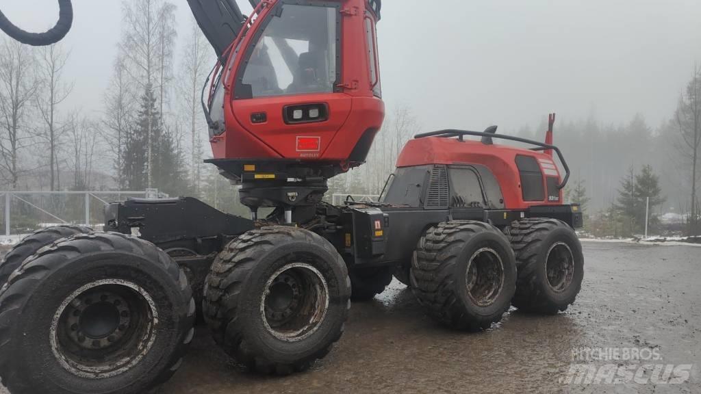 Komatsu 931XC Harwestery