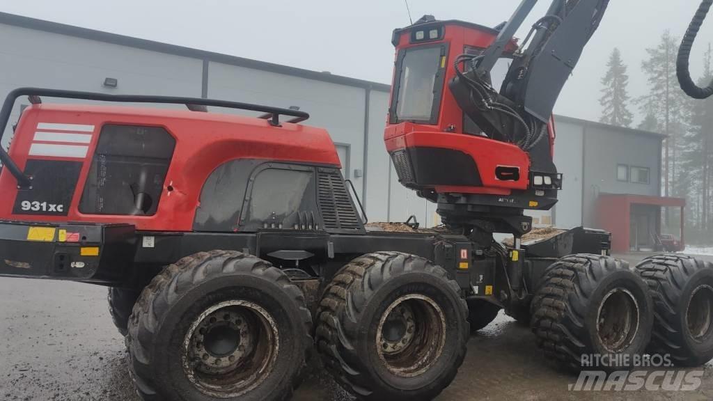 Komatsu 931XC Harwestery