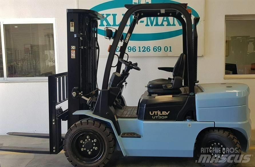 Utilev (5586) UT30P Wózki Diesla