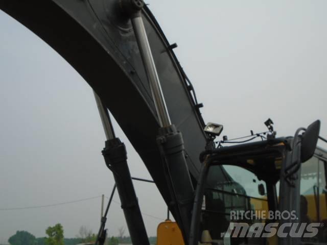 John Deere 450 DLC Koparki gąsienicowe