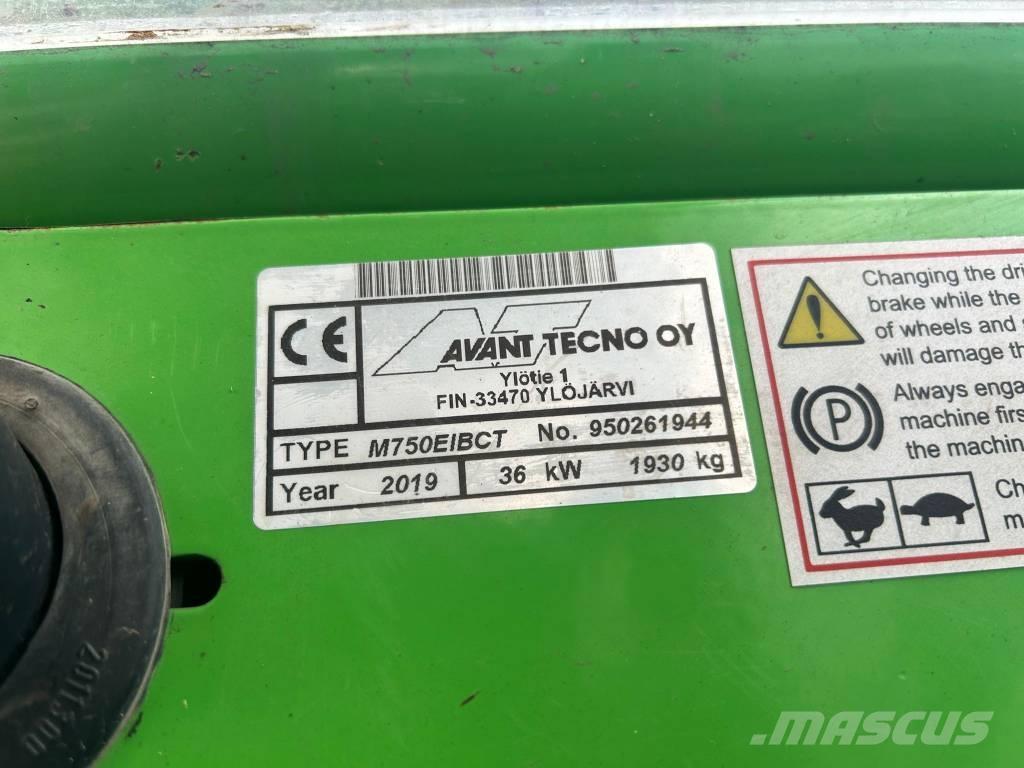 Avant 750 Ładowarki wielofunkcyjne