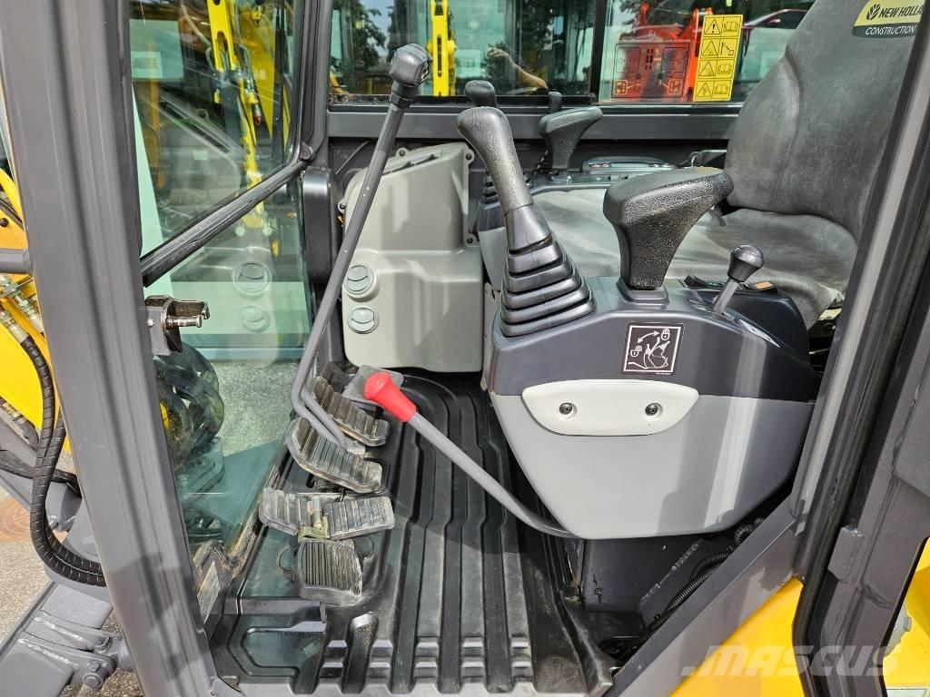 New Holland e18c Minikoparki