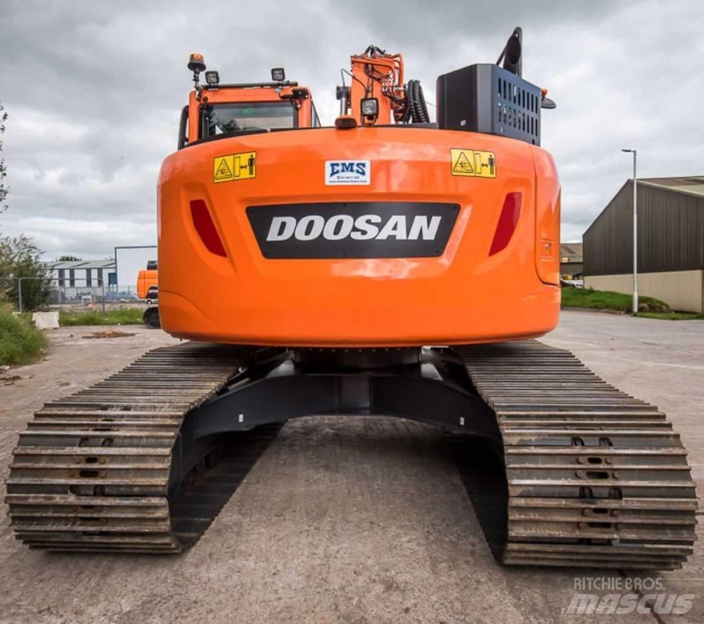 Doosan DX 235 LCR-5 Koparki gąsienicowe