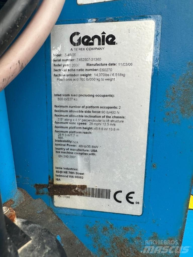 Genie Z 45/22 Podnośniki przegubowe