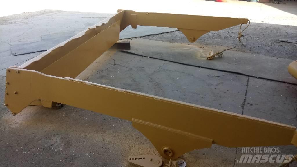 Volvo A 40 D Ramy i zawieszenie