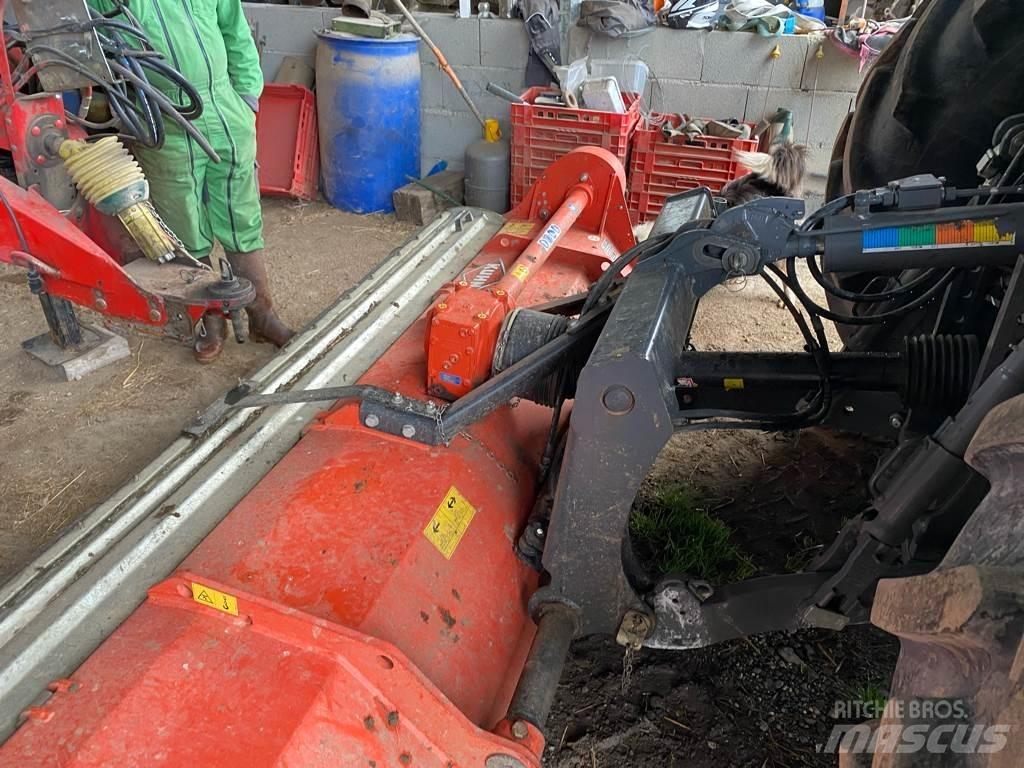 Kuhn BP 305 Kruszarki