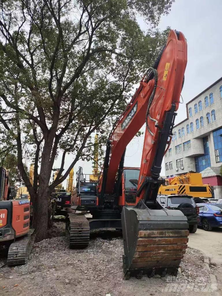 Doosan DX300LC-9c Koparki gąsienicowe