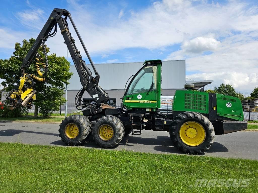 John Deere 1270 D Harwestery