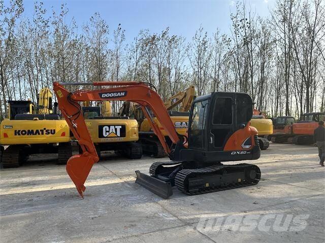 Doosan DX 60 Minikoparki