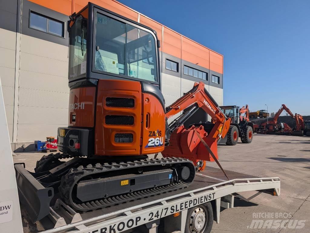 Hitachi ZX 26 U-6 Minikoparki