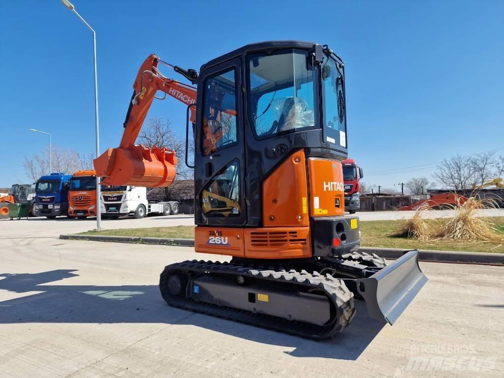 Hitachi ZX 26 U-6 Minikoparki