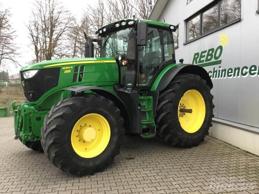 John Deere 6250R Ciągniki rolnicze