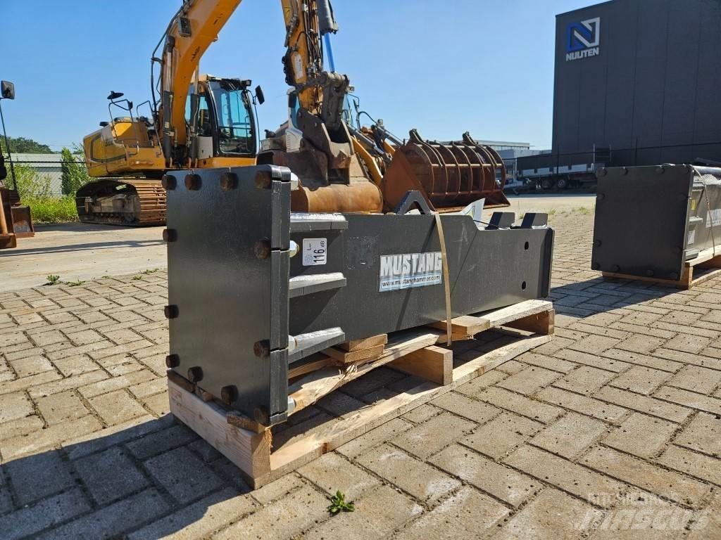 Mustang HM1002 Młoty hydrauliczne