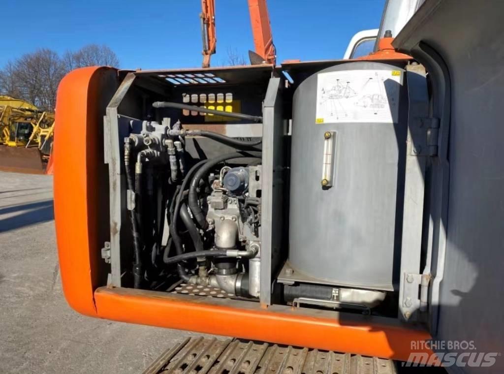 Hitachi EX 100 Koparki gąsienicowe