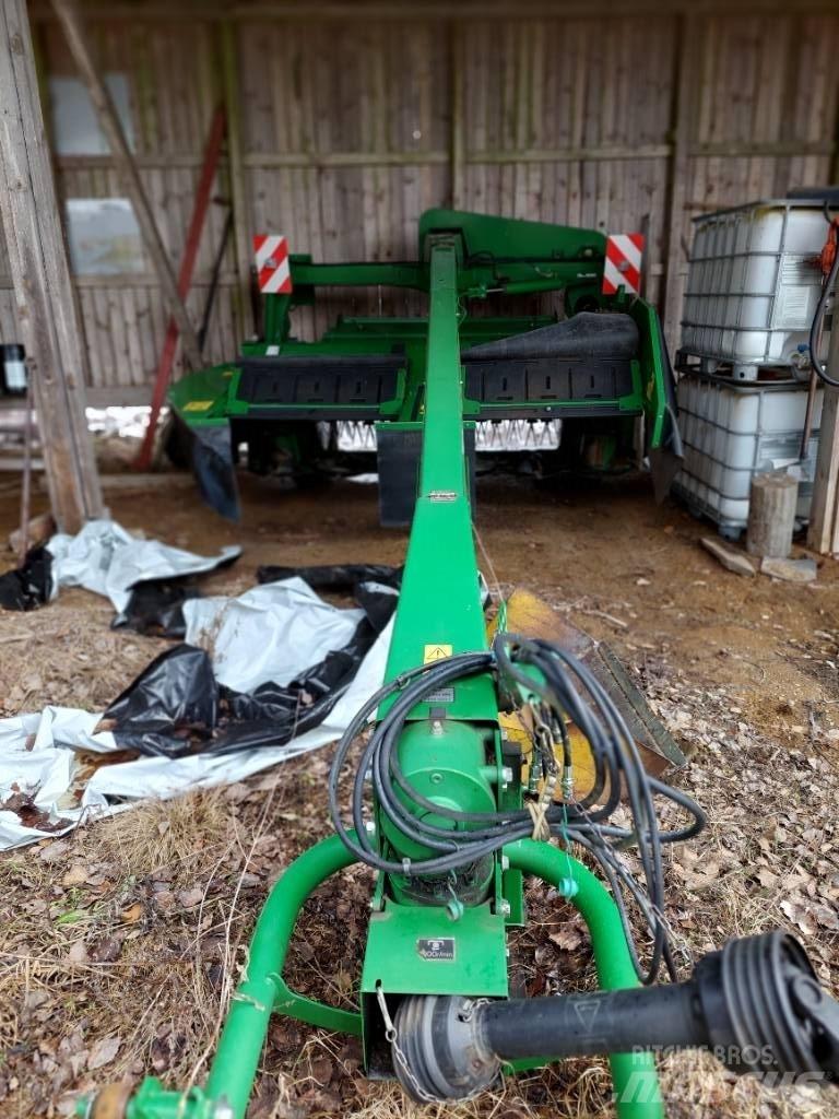 John Deere 730 Kosiarki ze wstępną obróbka paszy