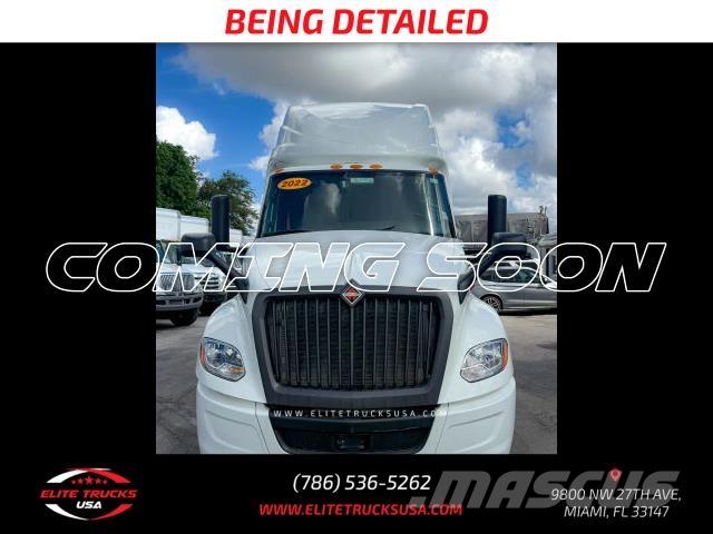 International LT Inne