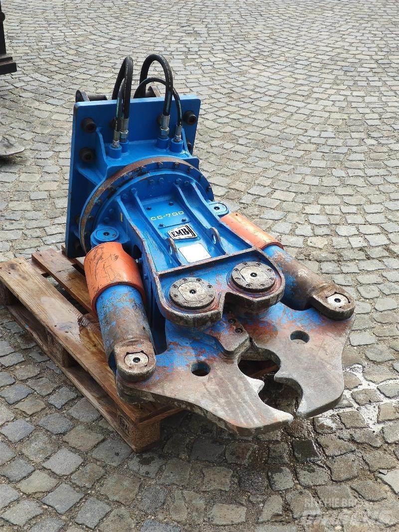  EMB CC700 Nożyce