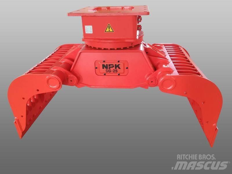 NPK DG-25 Chwytaki