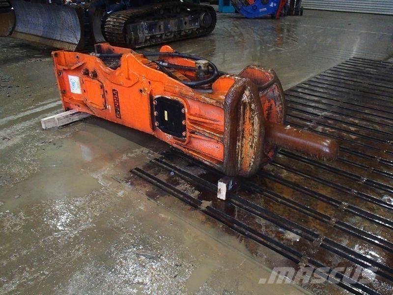 NPK E-225 A Młoty hydrauliczne