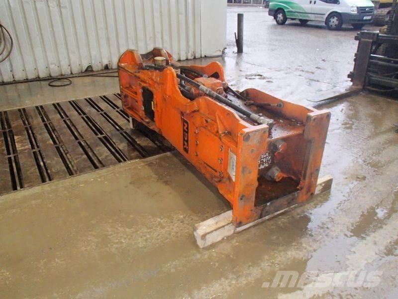 NPK E-225 A Młoty hydrauliczne