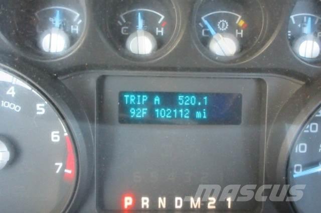 Ford F250 Samochody ratownicze pomocy drogowej