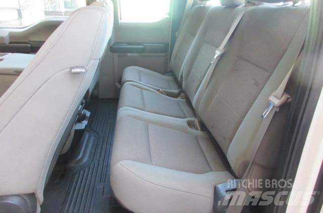 Ford F250 Samochody ratownicze pomocy drogowej