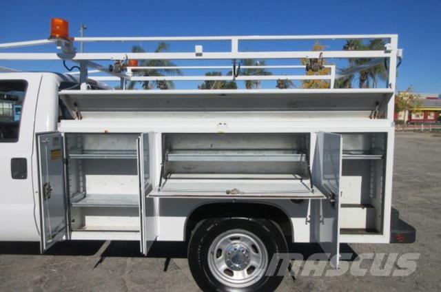 Ford F250 Samochody ratownicze pomocy drogowej