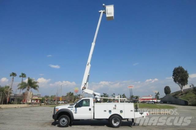 Ford F450 Podnośniki koszowe