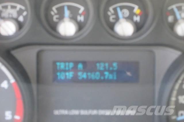 Ford F450 Samochody ratownicze pomocy drogowej