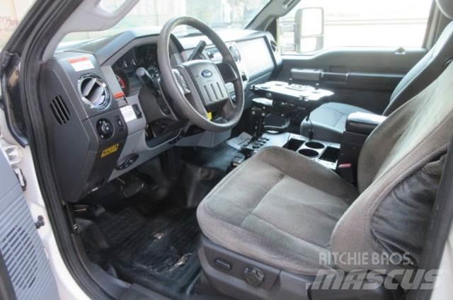 Ford F550 Podnośniki koszowe