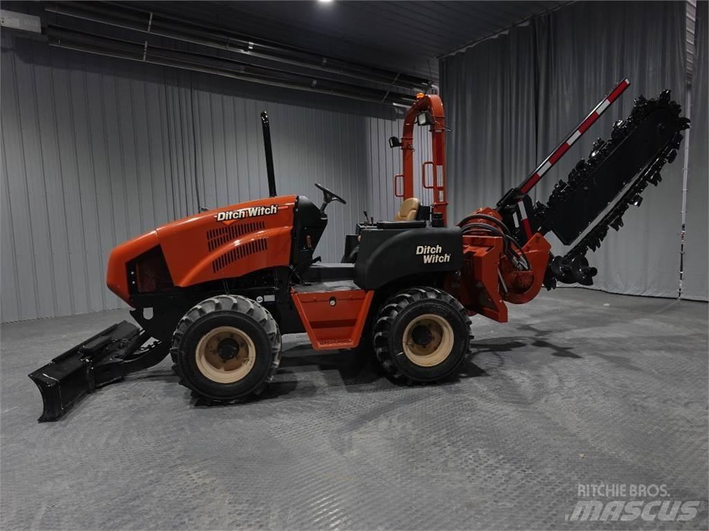Ditch Witch RT80 Koparki łańcuchowe