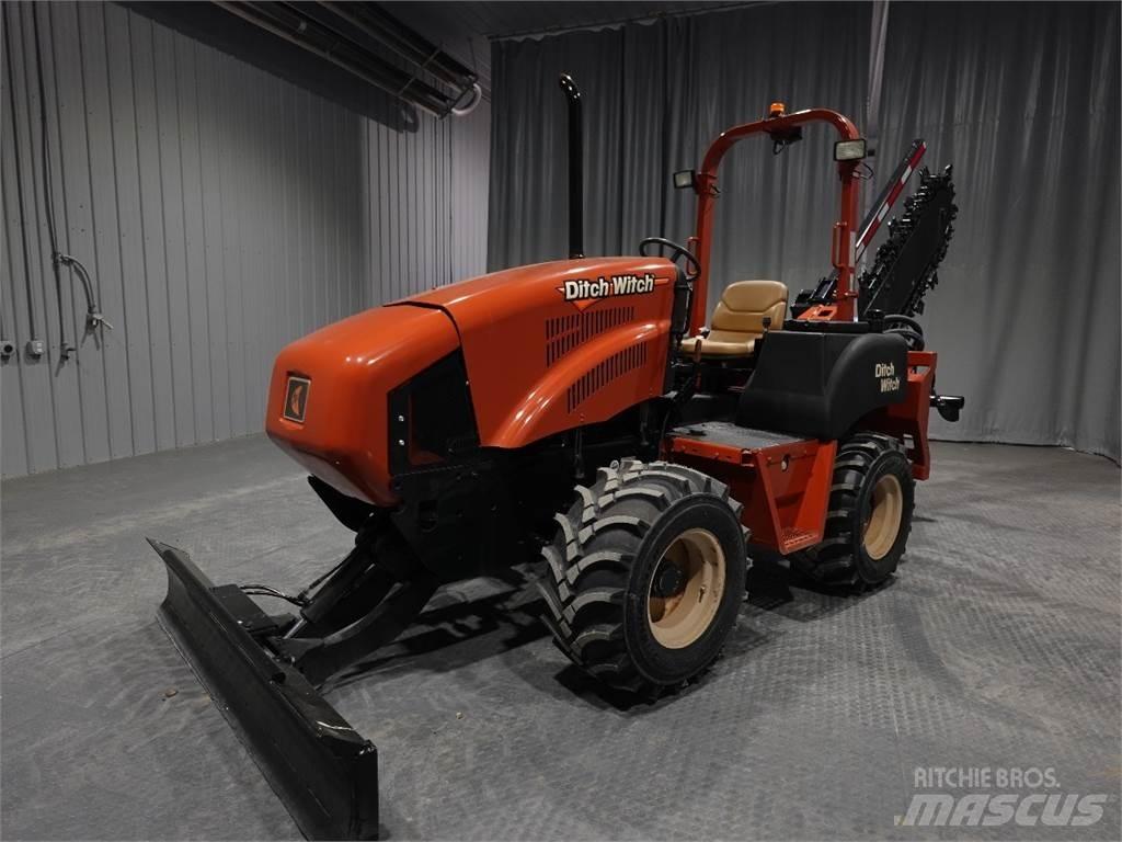 Ditch Witch RT80 Koparki łańcuchowe
