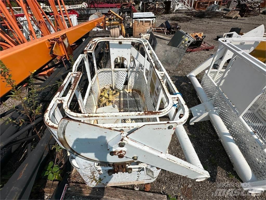 Altec  Części do dźwigów oraz wyposażenie