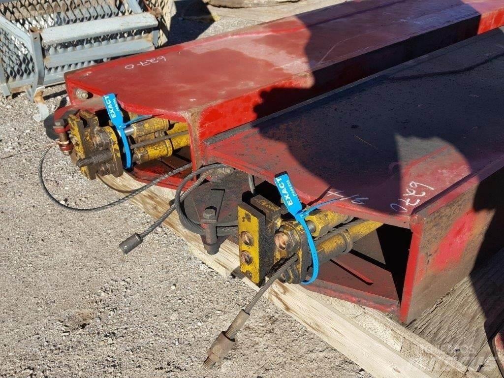 Terex  Części do dźwigów oraz wyposażenie