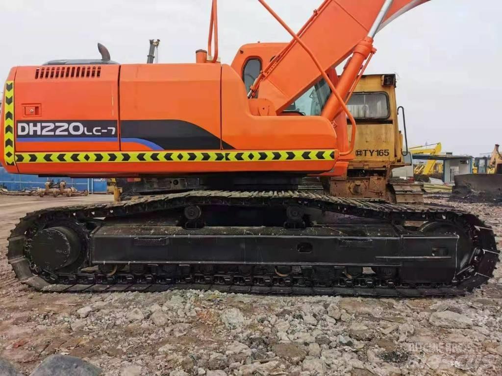 Doosan DH 220 Koparki gąsienicowe
