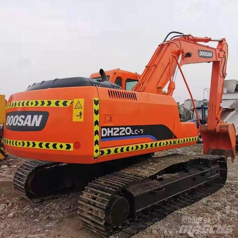 Doosan DH 220 Koparki gąsienicowe