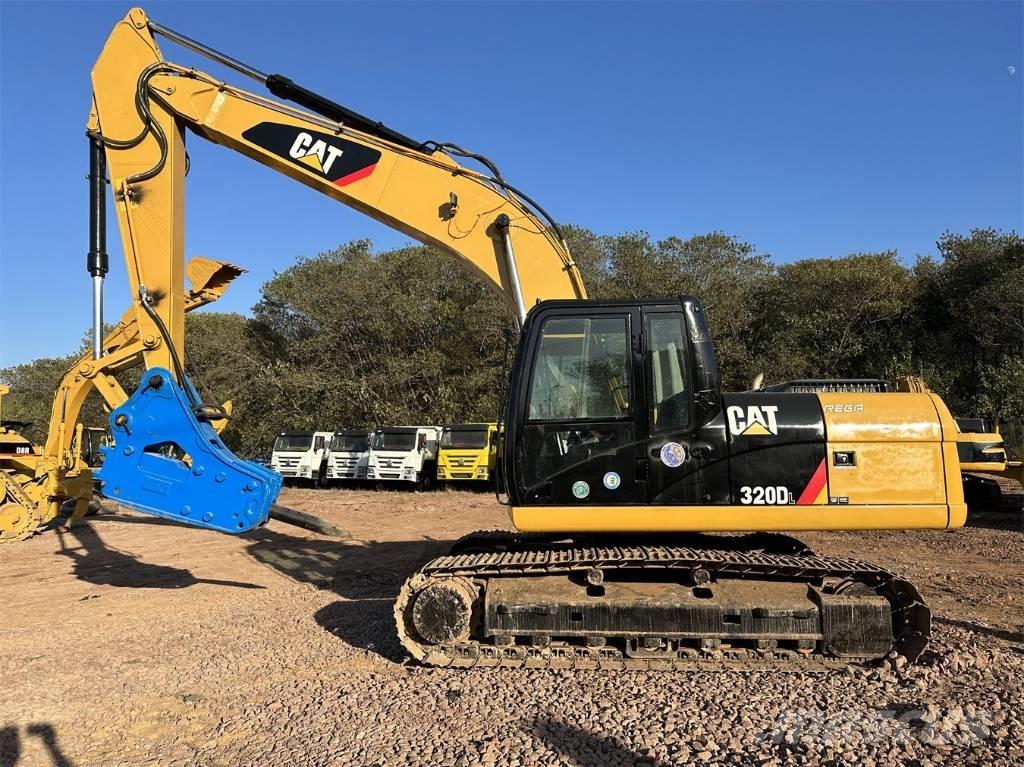 CAT 320 D L Koparki gąsienicowe