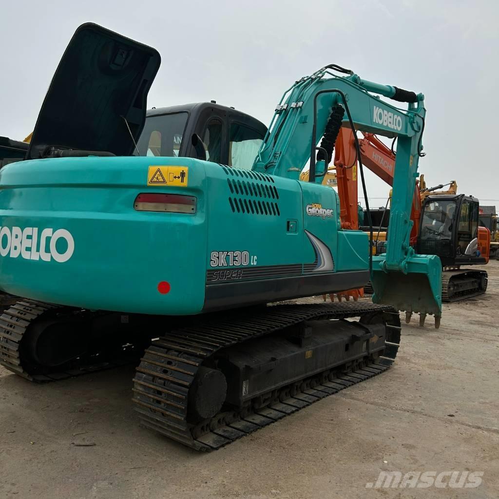 Kobelco 130 Koparki gąsienicowe